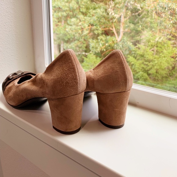 NWTIB - AGL Suede Heels- New In Box - Picture 5 of 8